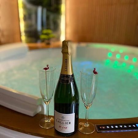 Esprit Bali ....Love Spa, Sauna De Luxe A Mulhouse Eksteriør bilde