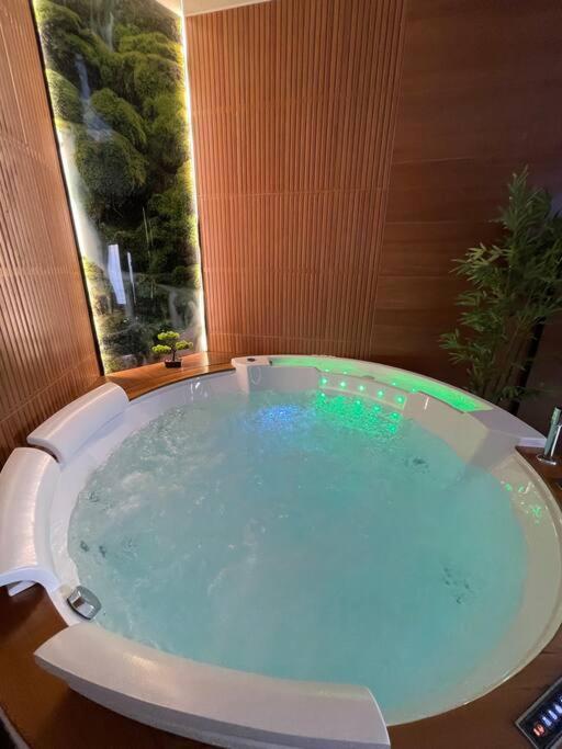 Esprit Bali ....Love Spa, Sauna De Luxe A Mulhouse Eksteriør bilde
